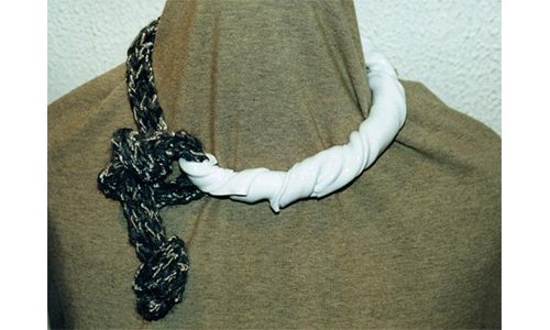 topylabrys Sculture da indossare girocollo polistirolo