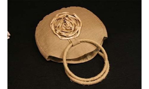 topylabrys Sculture da indossare bottone 1